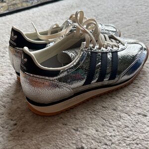 adidas Silver Metallic & Navy SL 72 OG
